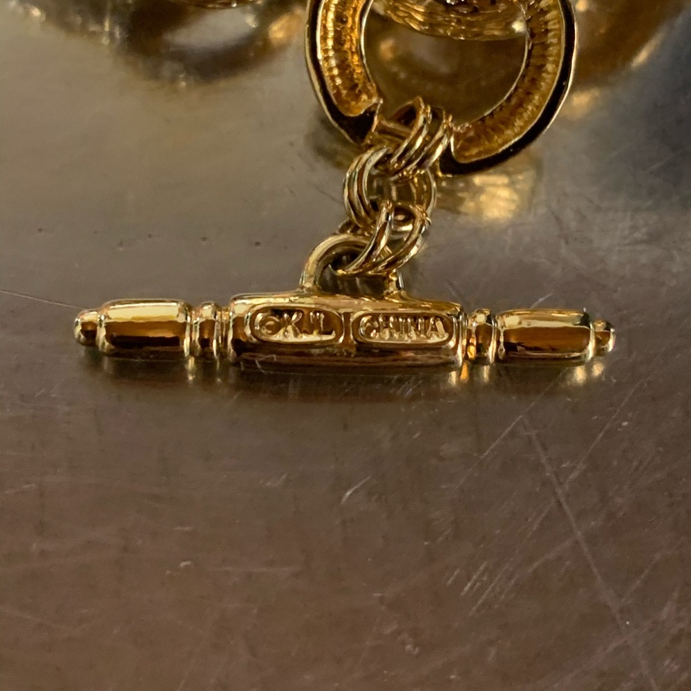 Kenneth Lane KJL Lightweight Gold Plated Bracelet - Picture 6 of 7